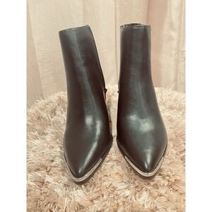 NWNT Women's Black BCBG 3" Wedge Ankle Boots – Size 7
